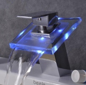 Grifo LED cascada modelo Lenox