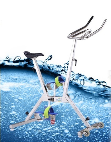 Aquabike. Bicicleta para spinning acuático